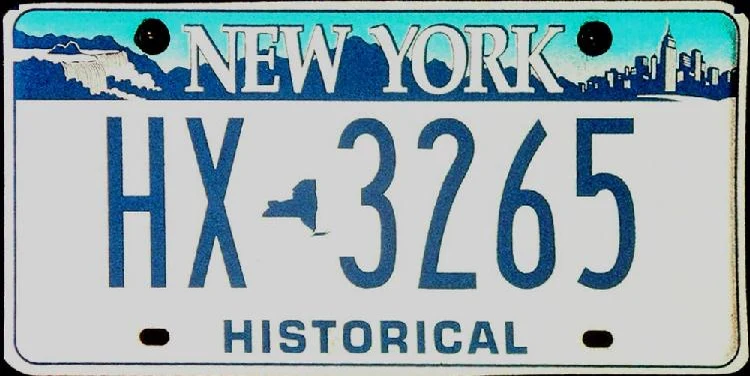 New York plate with blue HX 3265 and HISTORICAL lettering